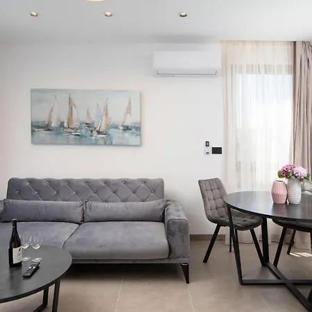 Apartment Bijeca - B4